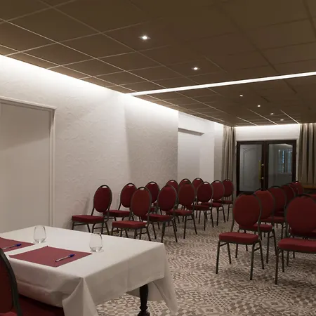 The Originals Boutique, Grand Saint-pierre, מלון 3*