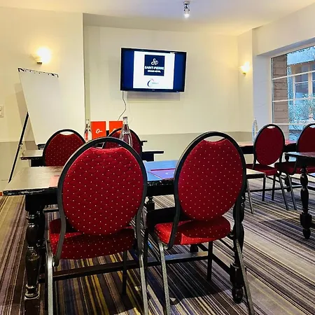 Hotel The Originals Boutique, Grand Saint-pierre, Aurillac