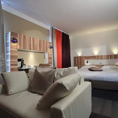 The Originals Boutique, Grand Saint-pierre, 3* Οριγιάκ