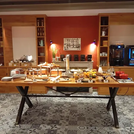 The Originals Boutique, Grand Saint-pierre, Hotel 3*