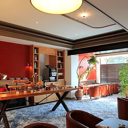 The Originals Boutique, Grand Saint-pierre, מלון 3*