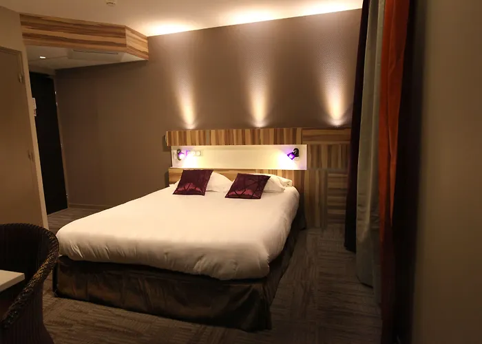 Отель The Originals Boutique, Grand Saint-pierre, Орийак