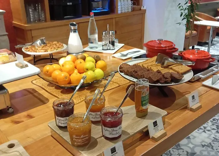 The Originals Boutique, Grand Saint-pierre, Орийак