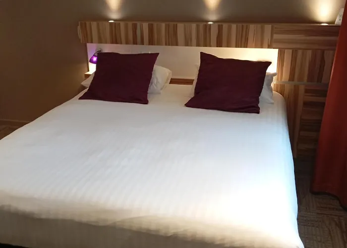 The Originals Boutique, Grand Saint-pierre, Орийак