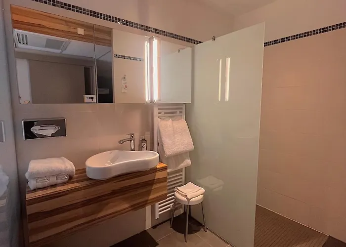 The Originals Boutique, Grand Saint-pierre, Отель 3*